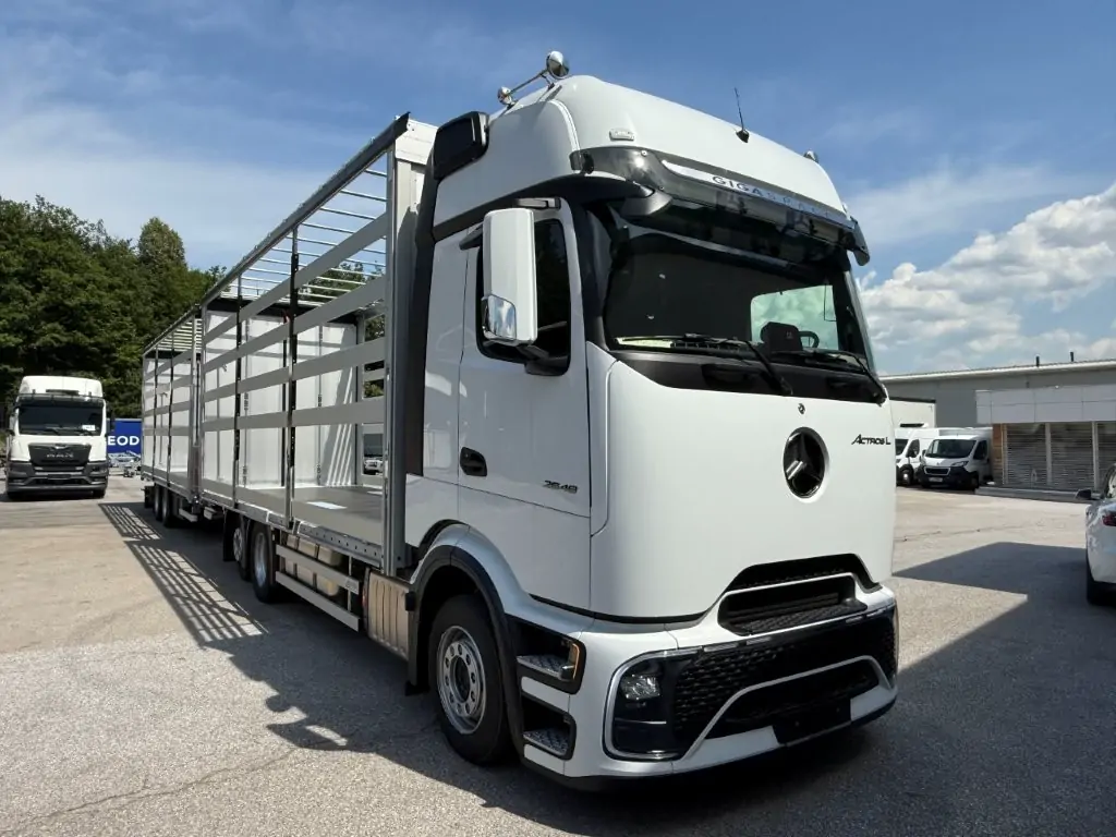 Mercedes-Benz Actros z nadgradnjo